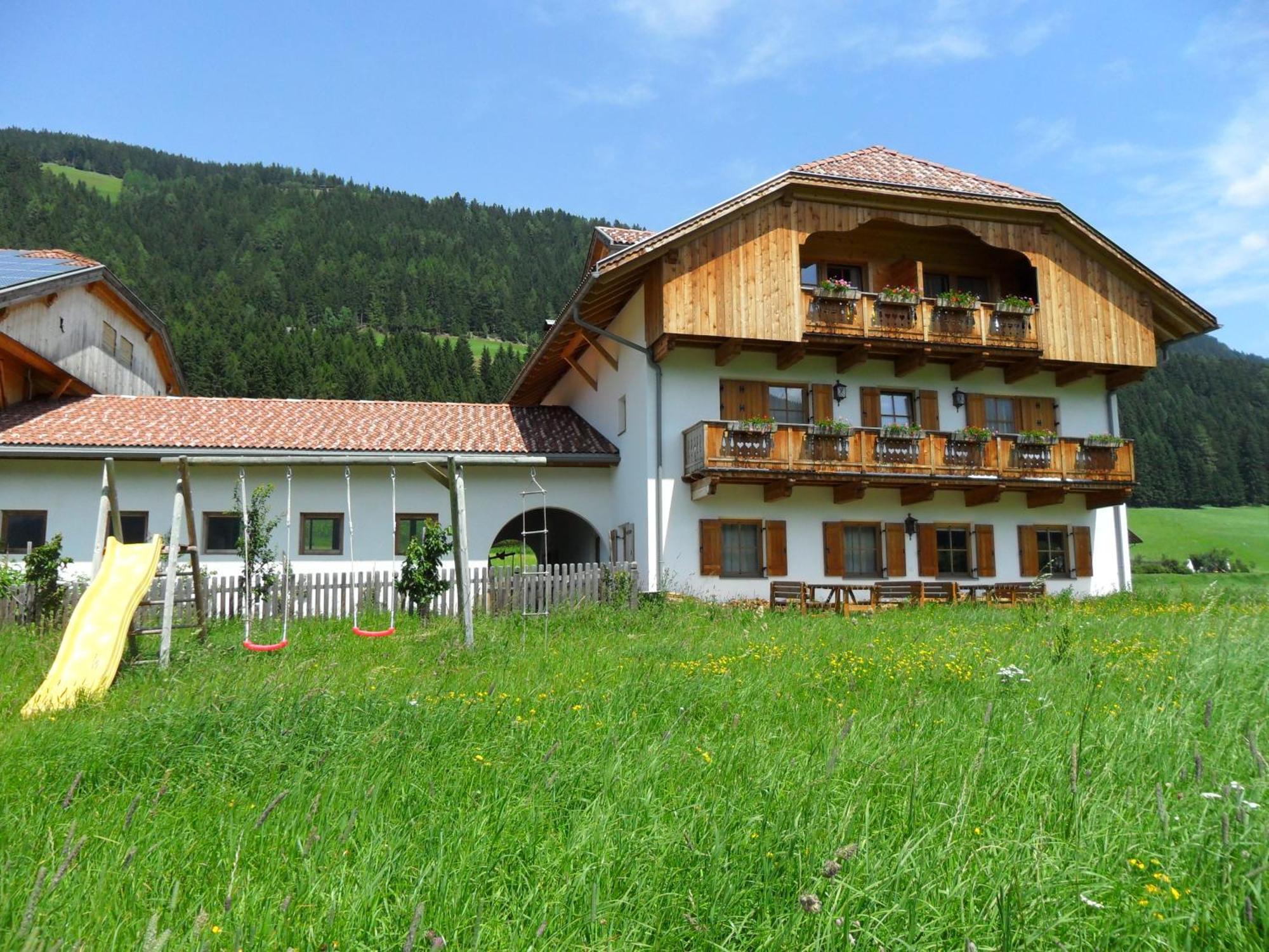 Appartamenti Stauderhof Villabassa Esterno foto